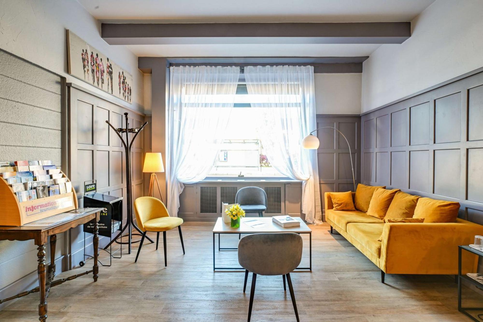 Brit Hotel Roanne - Le Grand Hotel 외부 사진