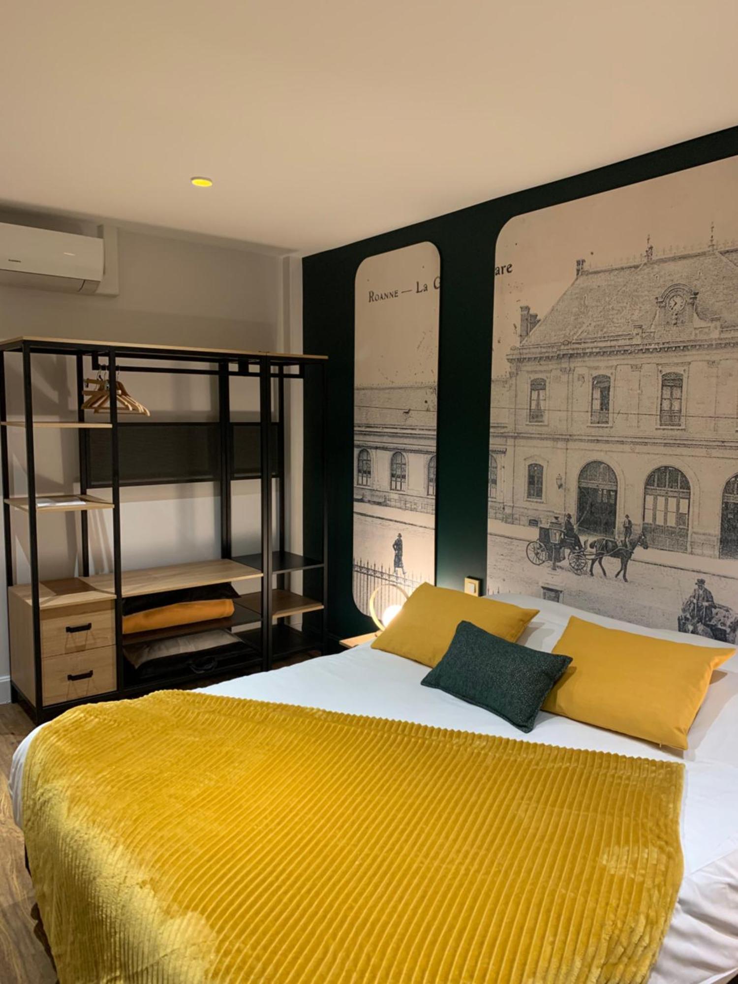 Brit Hotel Roanne - Le Grand Hotel 외부 사진